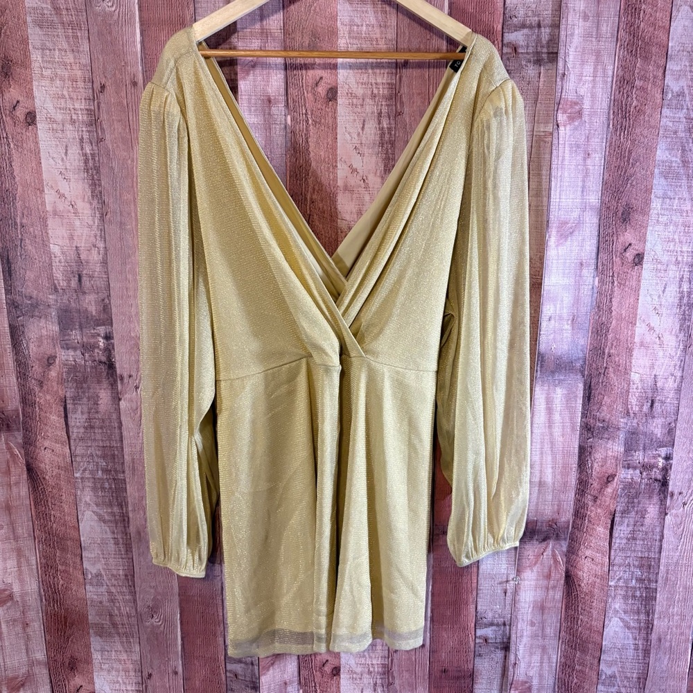 Torrid Gold Metallic Blouse Size 6